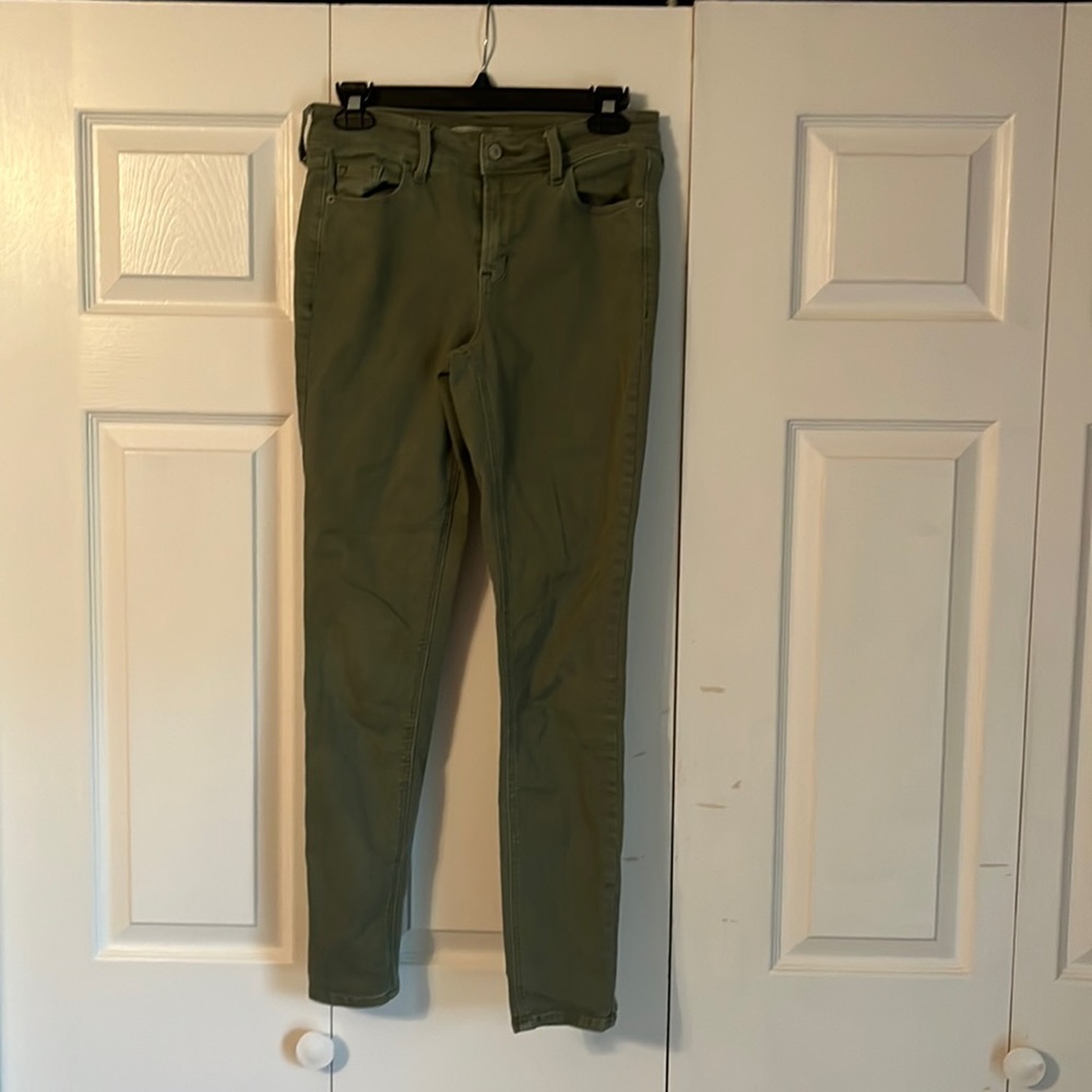 Womens sage green/army green skinny jeans.